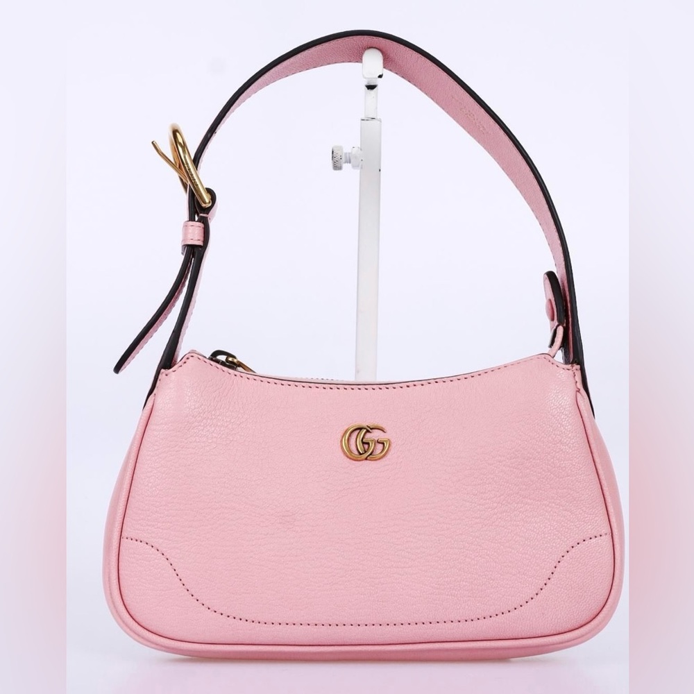 🌸Gucci GG Marmont
Aphrodite Pink Calfskin Top
Handle Bag 🌸
